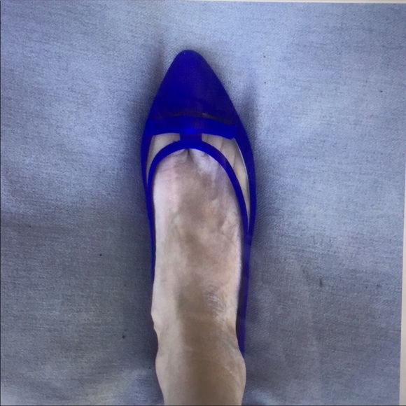 NEW BCBG Blue or Black Suede Flats with Bow - Picture 5 of 8